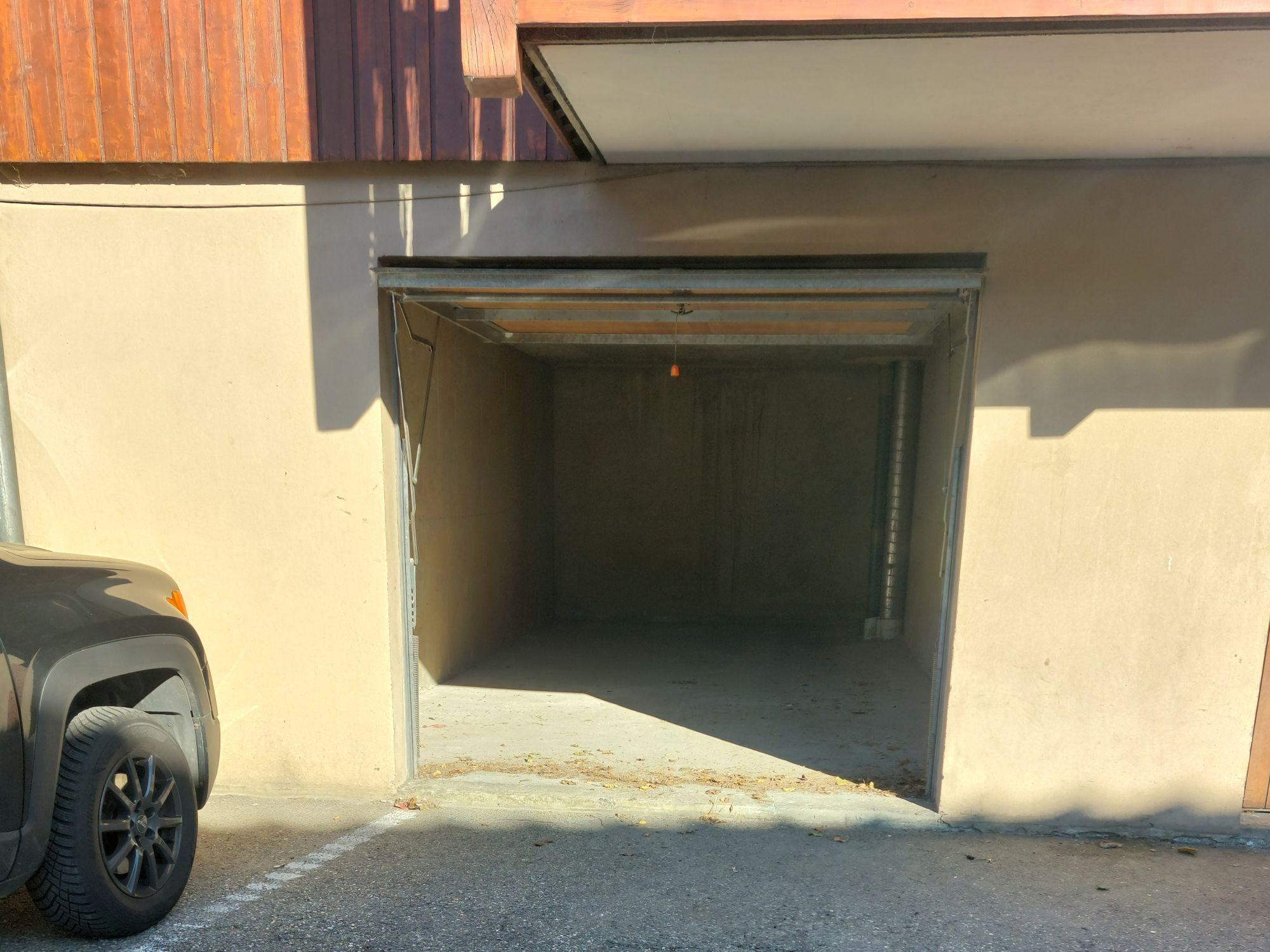 garage