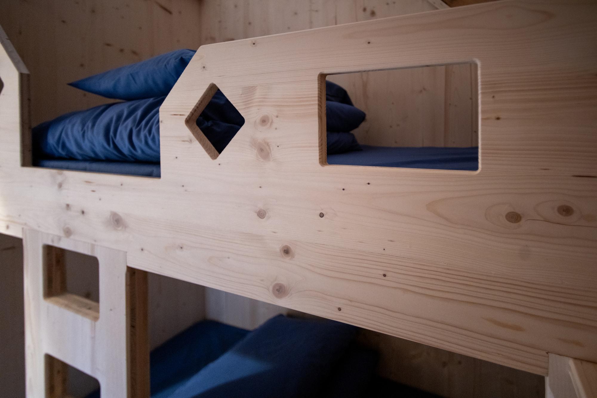 Espace de couchage du refuge de Turia