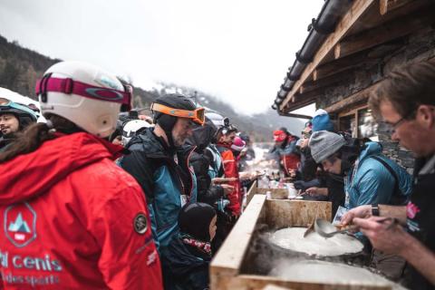 Evènement Tous en Piste à Val Cenis, lancement de saison - Dégustations (crêpes)