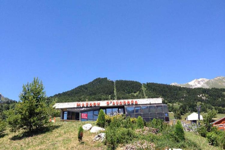 Office de Tourisme Aussois - Vue extérieure en été