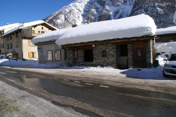 Office de Tourisme de Bessans - Vue extérieure en hiver