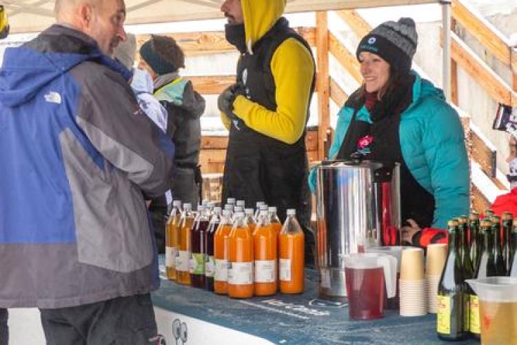 Evènement Tous en Piste à Val Cenis, lancement de saison - Stand de boissons