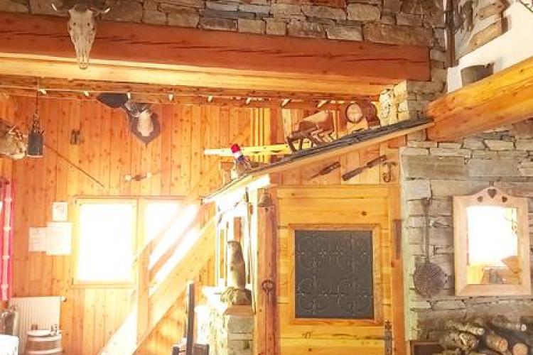 Refuge Lo Tsamou in Val Cenis Bramans - Porte d'accès aux chambres